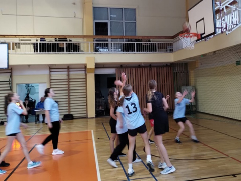 IMG-20231130-WA0013m